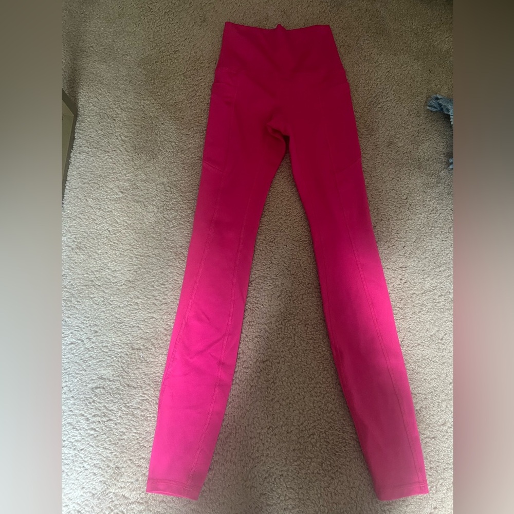 Gilly Hicks Fuchsia Active Leggings
